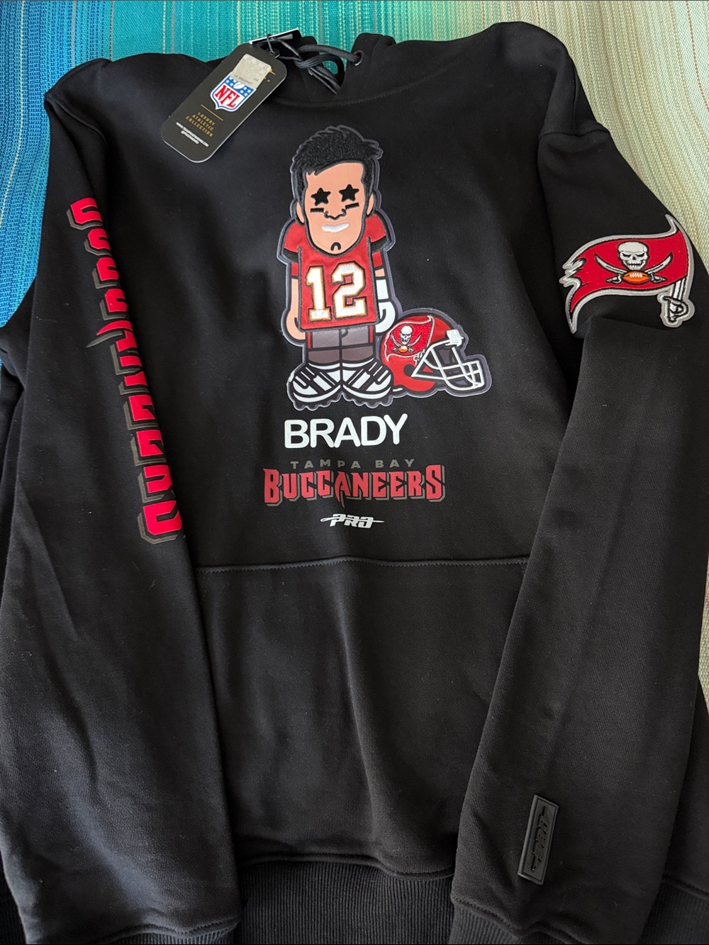 NFL Black Pullover Hoodie with Graphic Patch